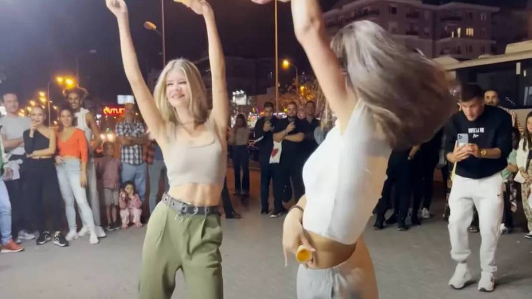 Çılgın Dondurmacı'nın ikiz güzellerle başı belada! Ne yapacağını şaşırdı 5